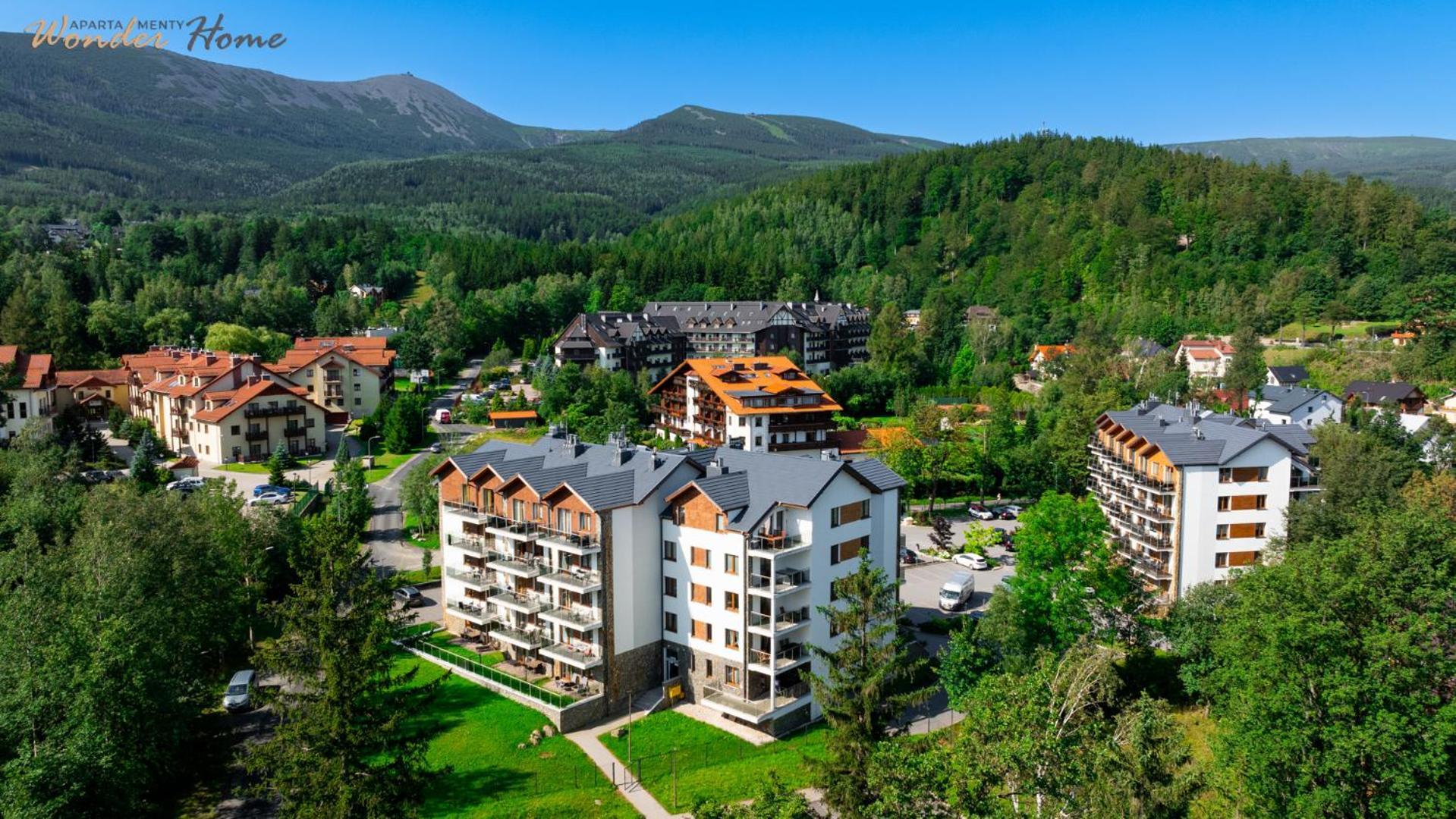 Wonder Home - Apartamenty Z Balkonami, Blisko Centrum Karpacza, Stoku I Aquaparku Bagian luar foto